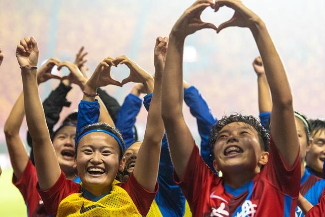 詹姆斯41+20天津送吉林6连败 北控克广厦6连胜